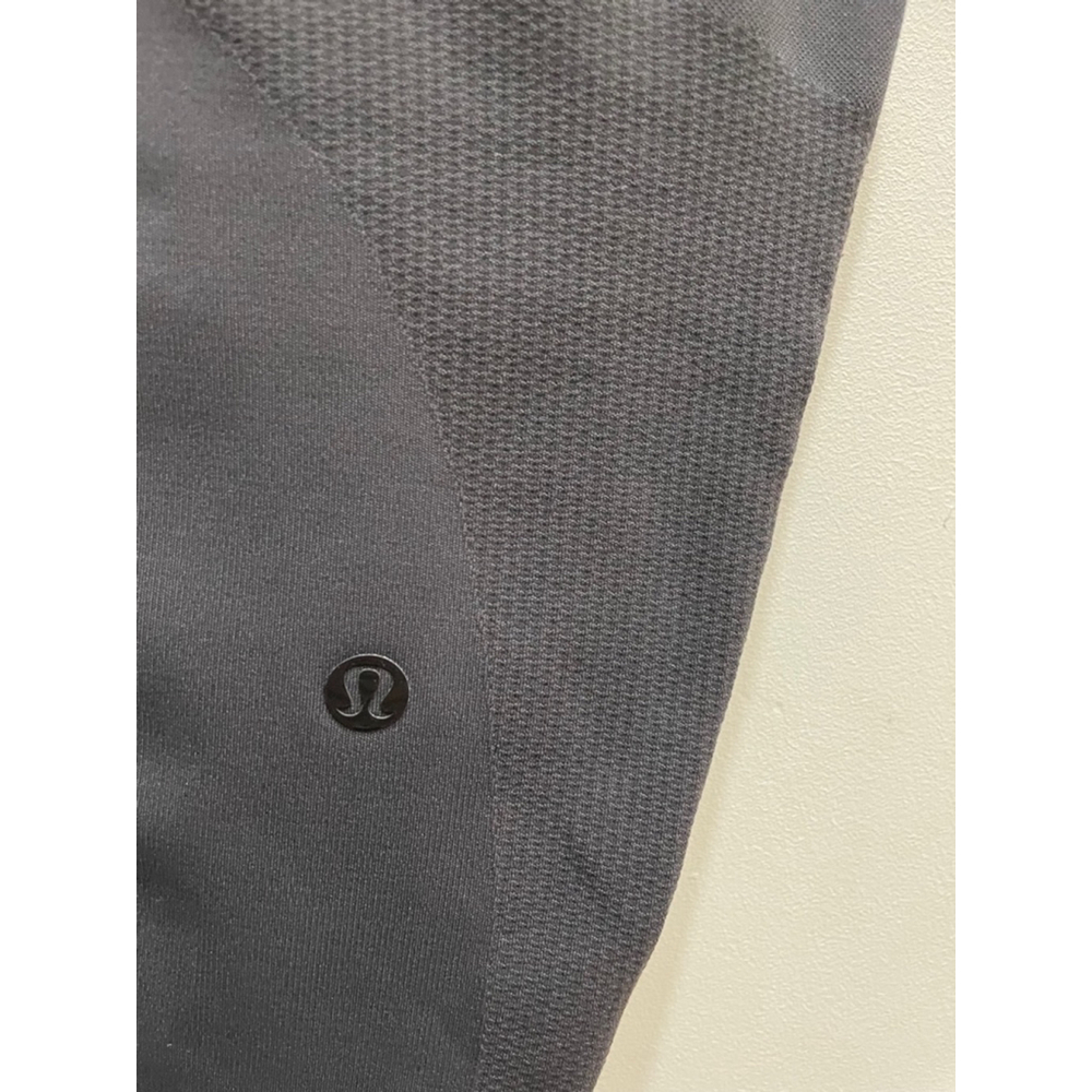 Lululemon Zone In Crop Compression Leggings Black Womens Size 4 - Picture 4 of 7